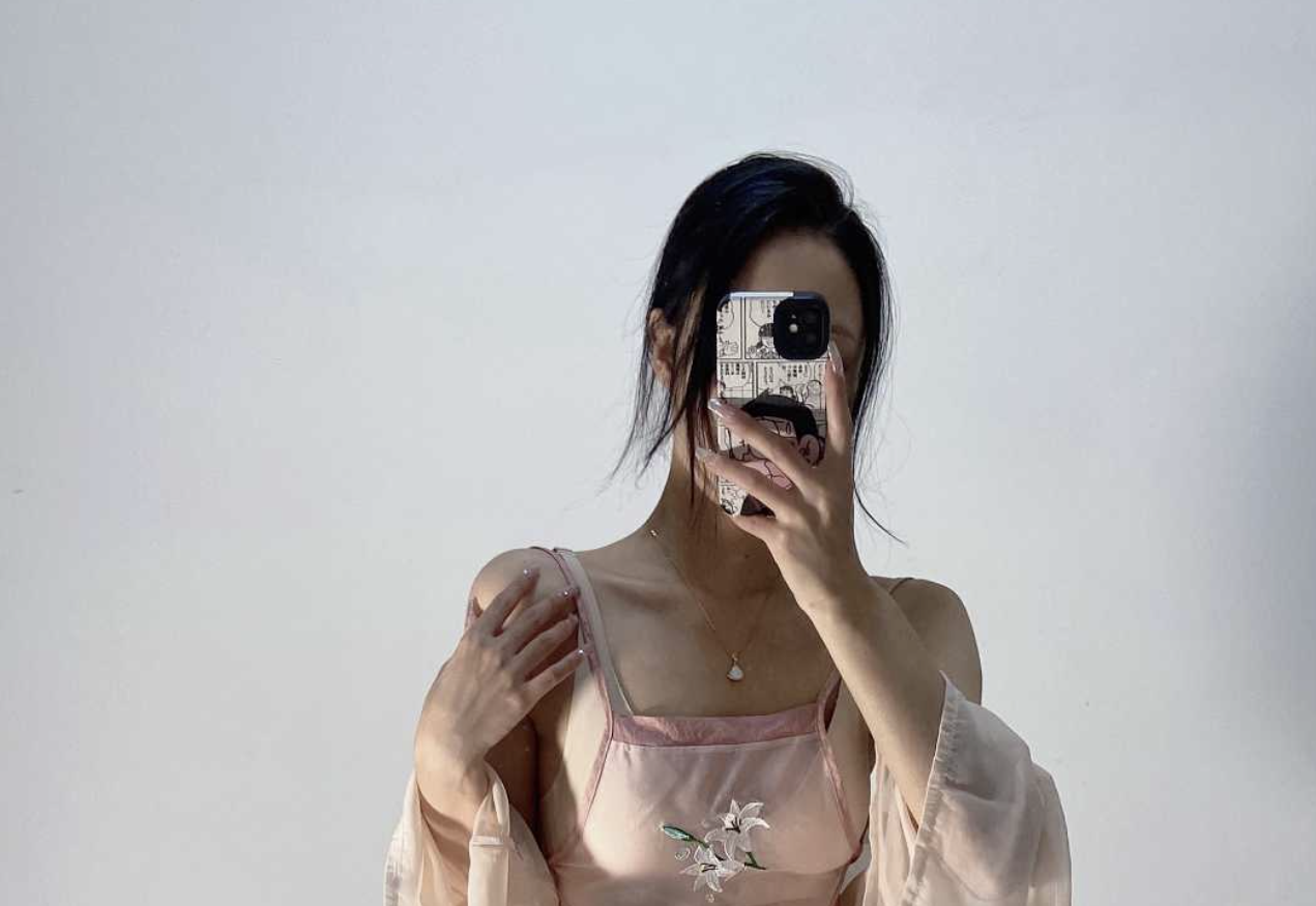 徐绾绾yyyy – 微密圈系列套图&视频-小爱·美女部落