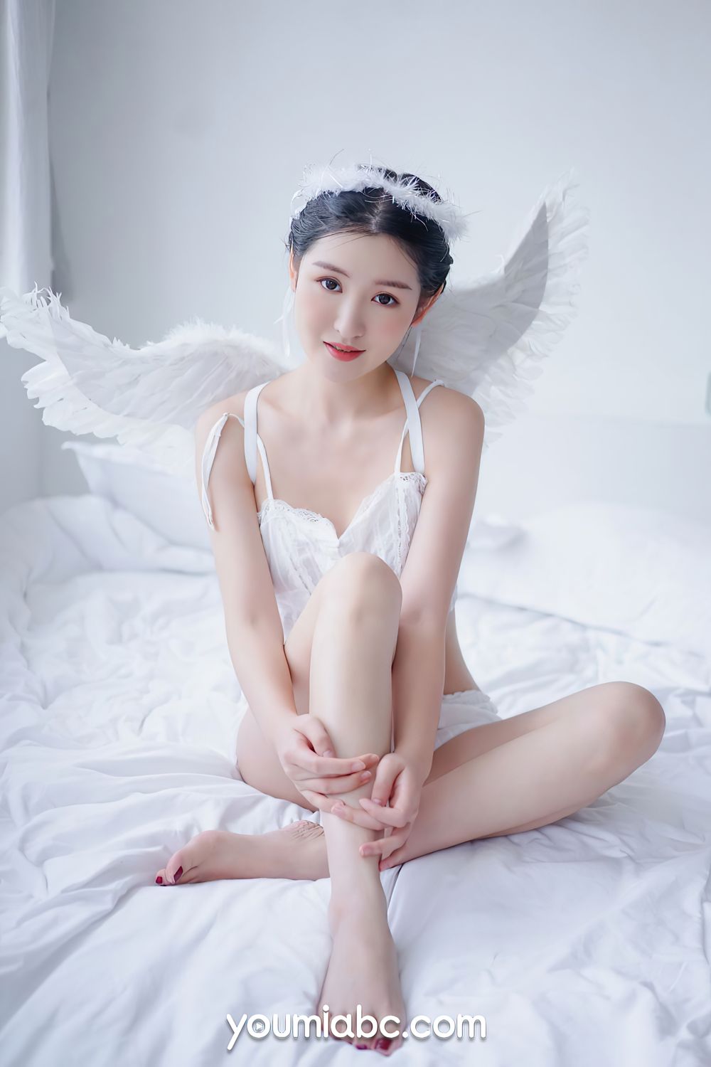 YOUMI尤美美女模特沈梦瑶修长美腿落凡天使主题性感写真-御萝部落-小爱·美女部落