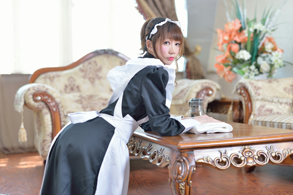 [Cosplay]NAGISA魔物喵 – vol.07 女仆小姐 图套 – COSPLAY-小爱·美女部落