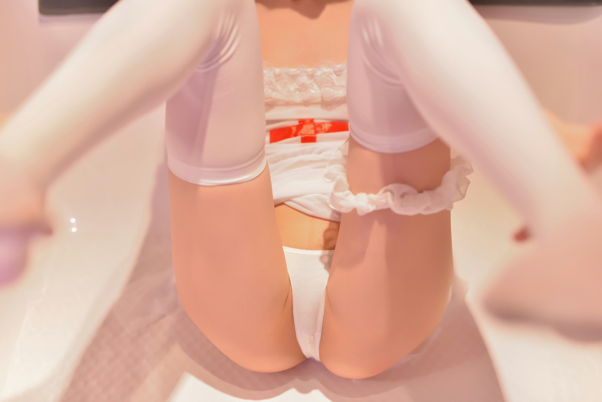 图片[19]-[Cosplay]NAGISA魔物喵 – VOL.04 性感看护师 – COSPLAY-小爱·美女部落