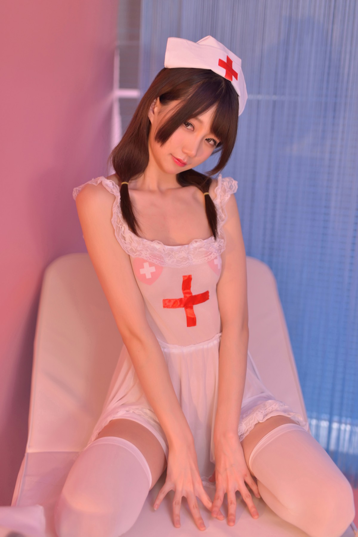 图片[138]-[Cosplay]NAGISA魔物喵 – VOL.04 性感看护师 – COSPLAY-小爱·美女部落
