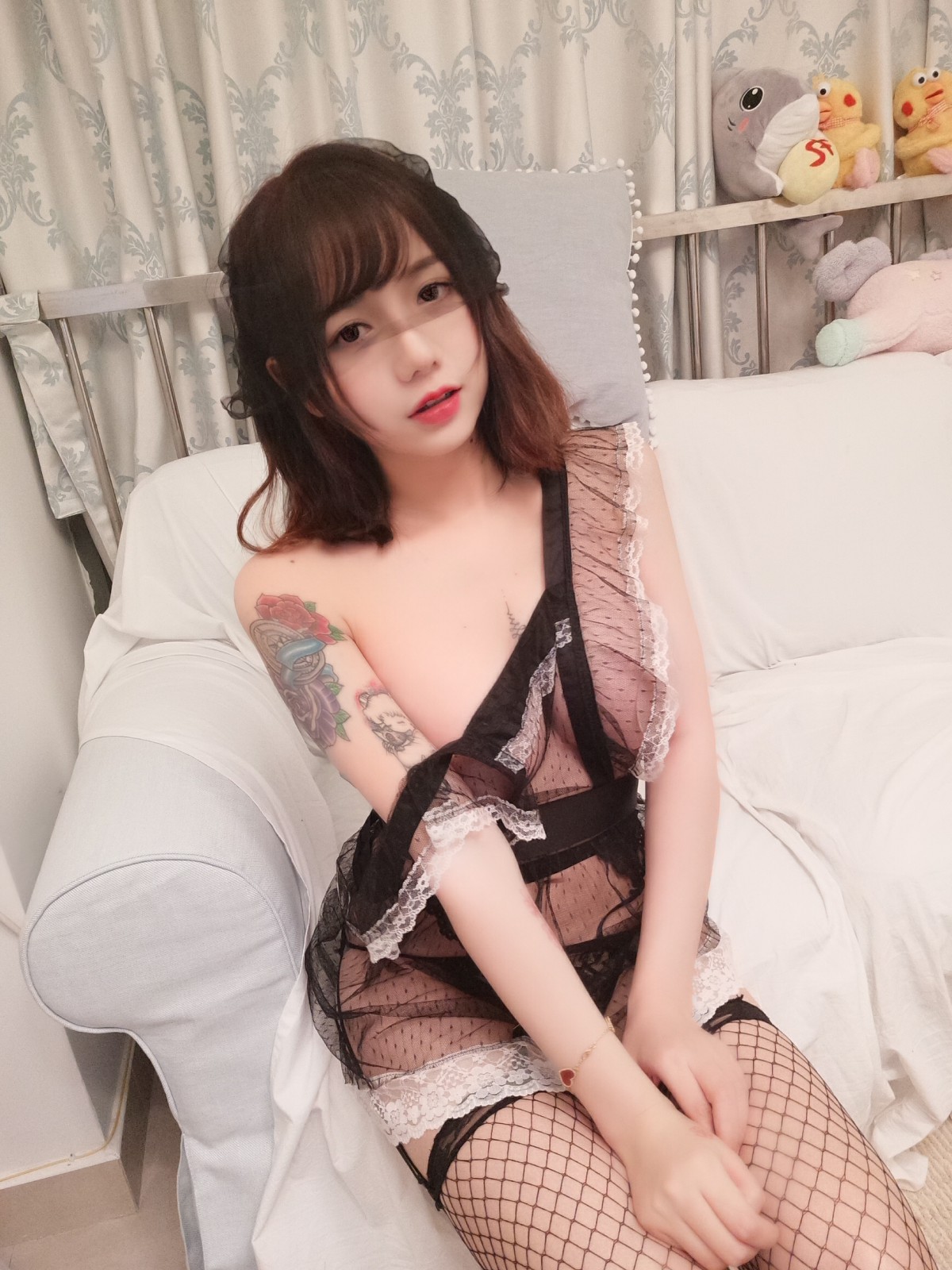 图片[17]-[Cosplay]洛丽塔大哥 – 兔女郎 – COSPLAY-小爱·美女部落