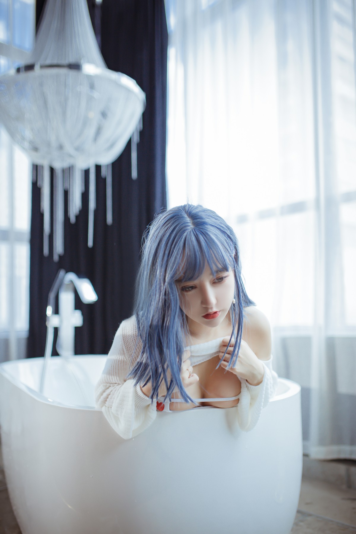 图片[12]-[Cosplay]过期米线线喵 – 浴缸 – COSPLAY-小爱·美女部落