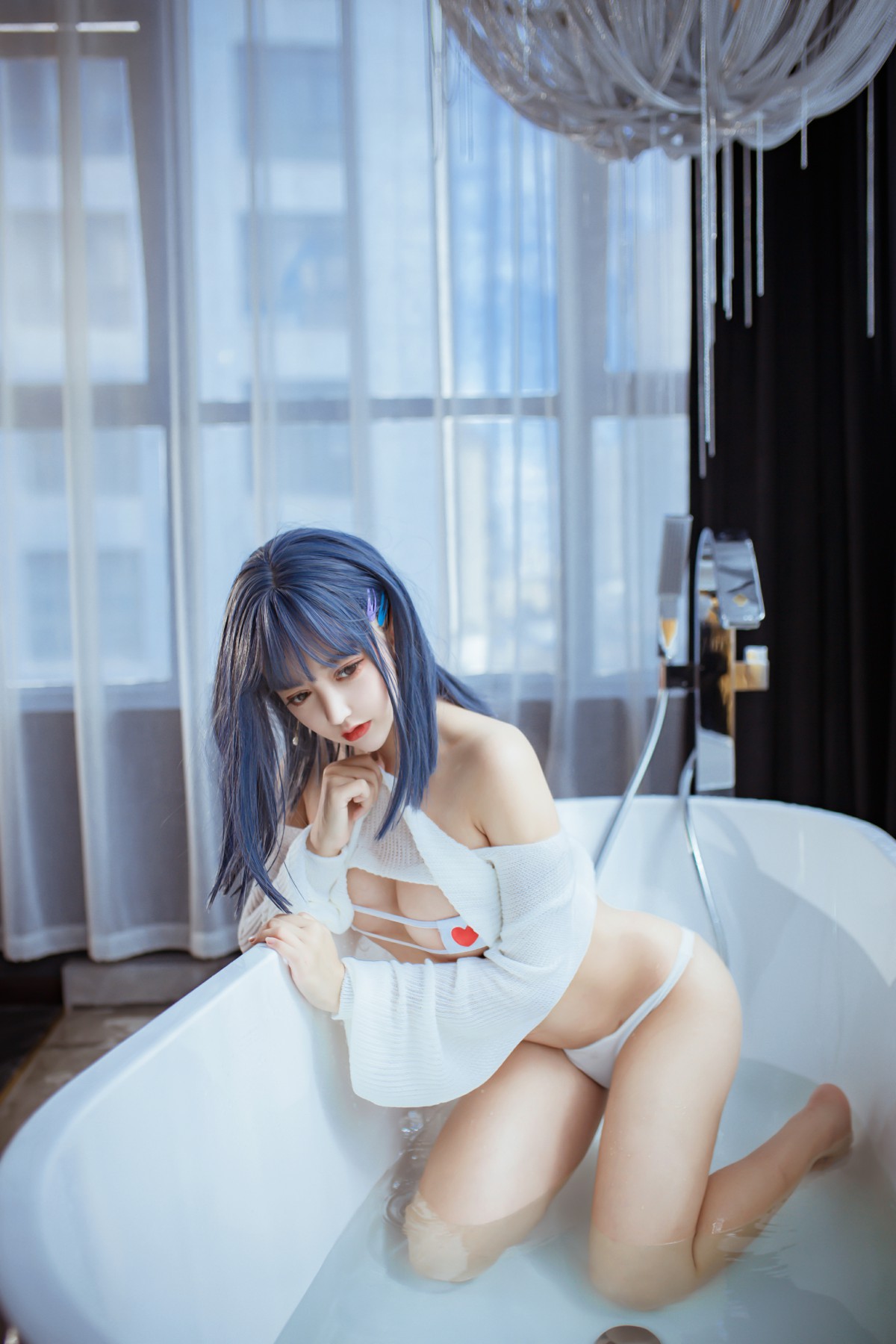 图片[15]-[Cosplay]过期米线线喵 – 浴缸 – COSPLAY-小爱·美女部落
