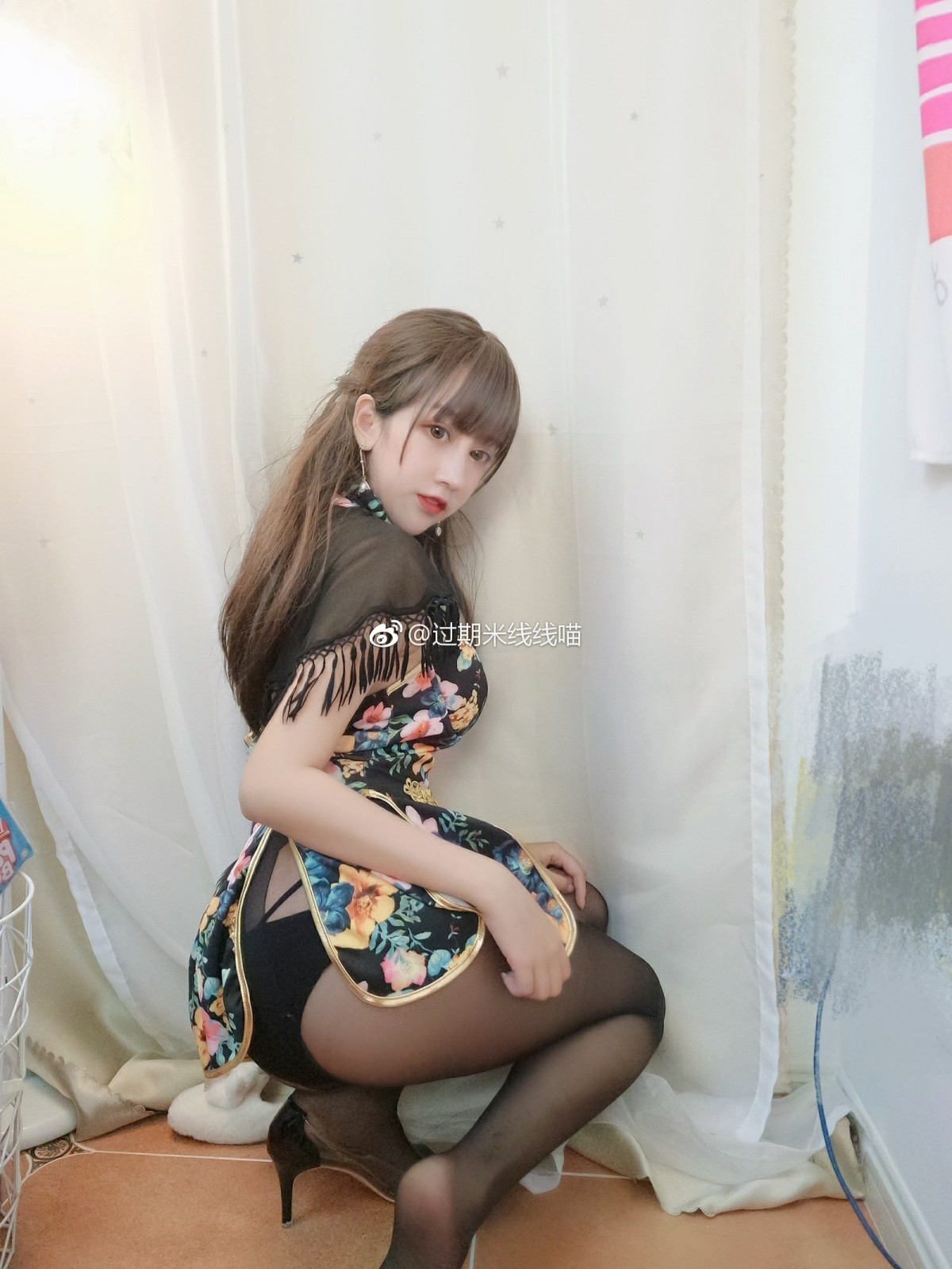 图片[5]-[Cosplay]过期米线线喵 – 披肩 – COSPLAY-小爱·美女部落