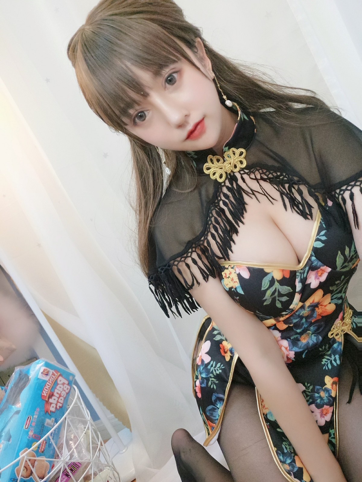 图片[10]-[Cosplay]过期米线线喵 – 披肩 – COSPLAY-小爱·美女部落