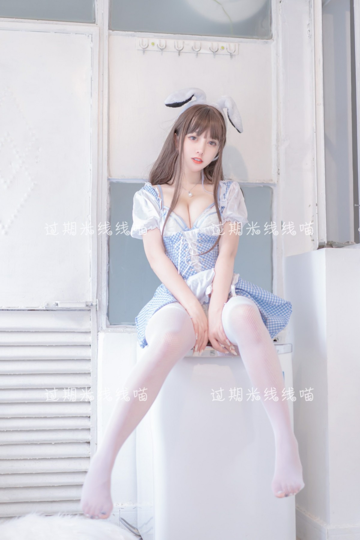图片[16]-[Cosplay]过期米线线喵 – 蓝白 – COSPLAY-小爱·美女部落