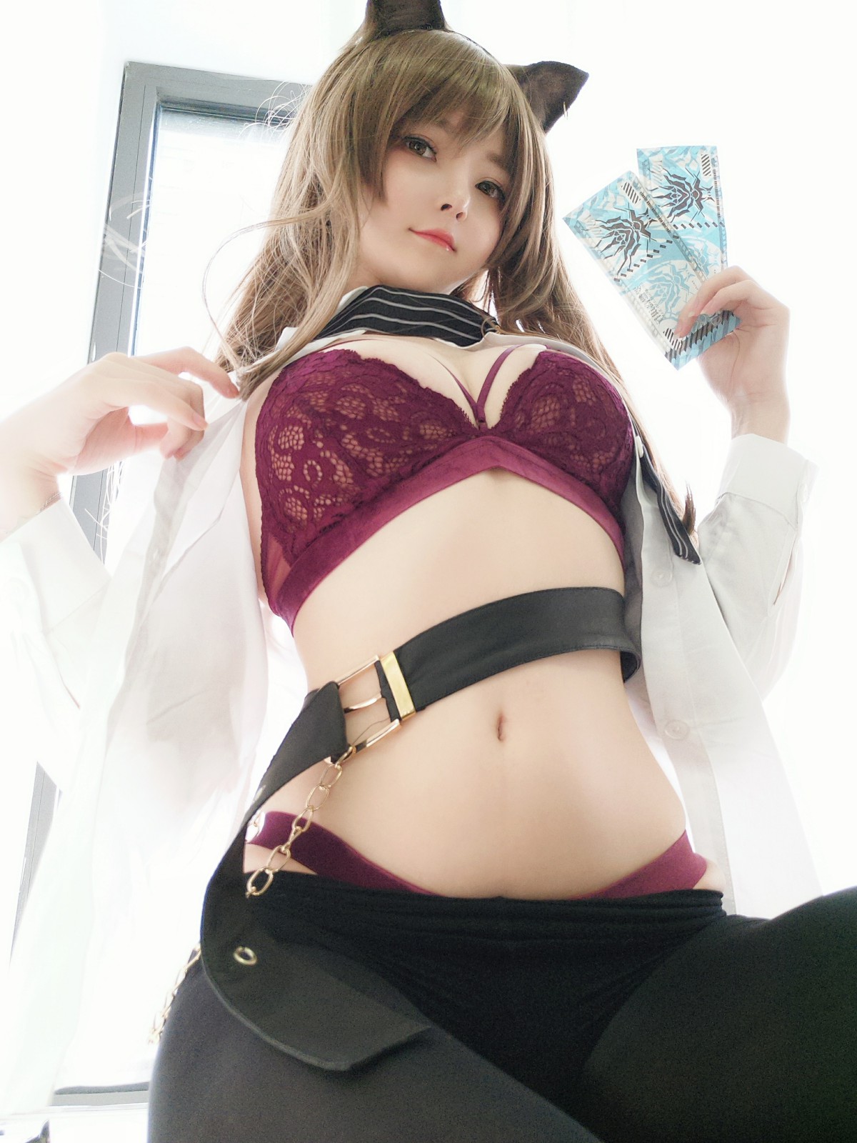 一小央泽 – 明日方舟（天火） – COSPLAY-小爱·美女部落