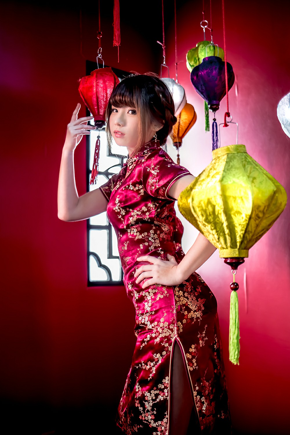图片[11]-中華娘娘之红色旗袍与美腿高跟 – COSPLAY-小爱·美女部落