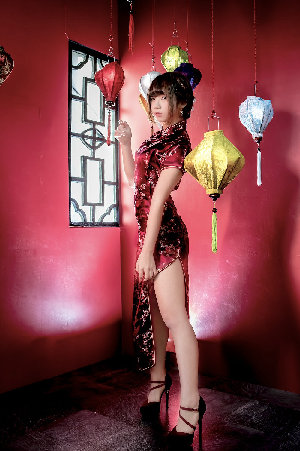 图片[13]-中華娘娘之红色旗袍与美腿高跟 – COSPLAY-小爱·美女部落