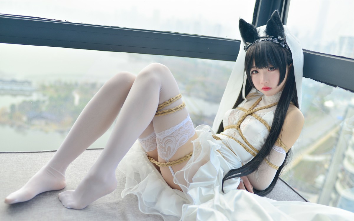 图片[33]-Cos小姐姐雪琪- 爱宕高跟美腿与婚纱 – COSPLAY-小爱·美女部落