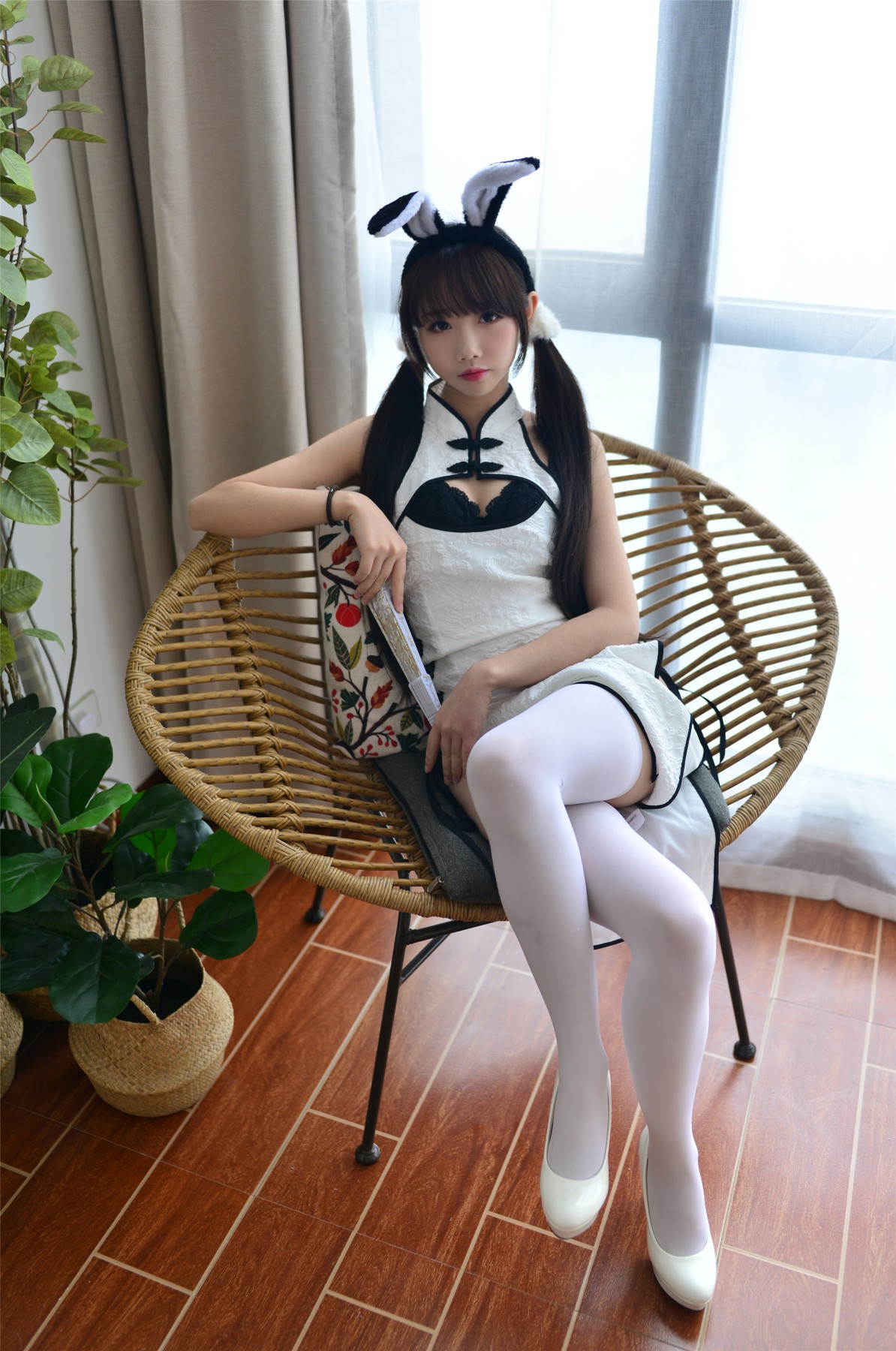 图片[2]-Cos小姐姐雪琪 – 七三旗袍 – COSPLAY-小爱·美女部落