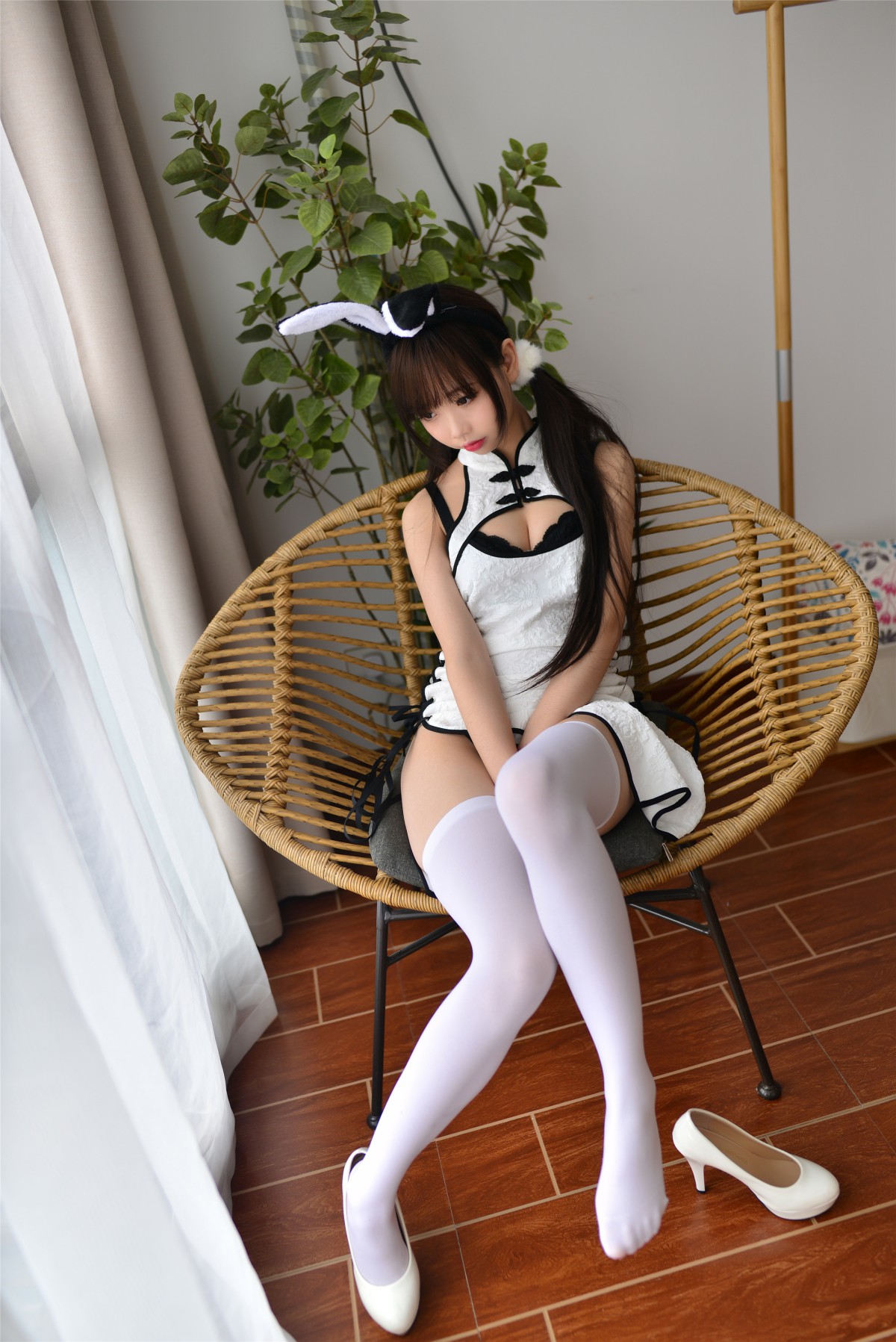 图片[25]-Cos小姐姐雪琪 – 七三旗袍 – COSPLAY-小爱·美女部落