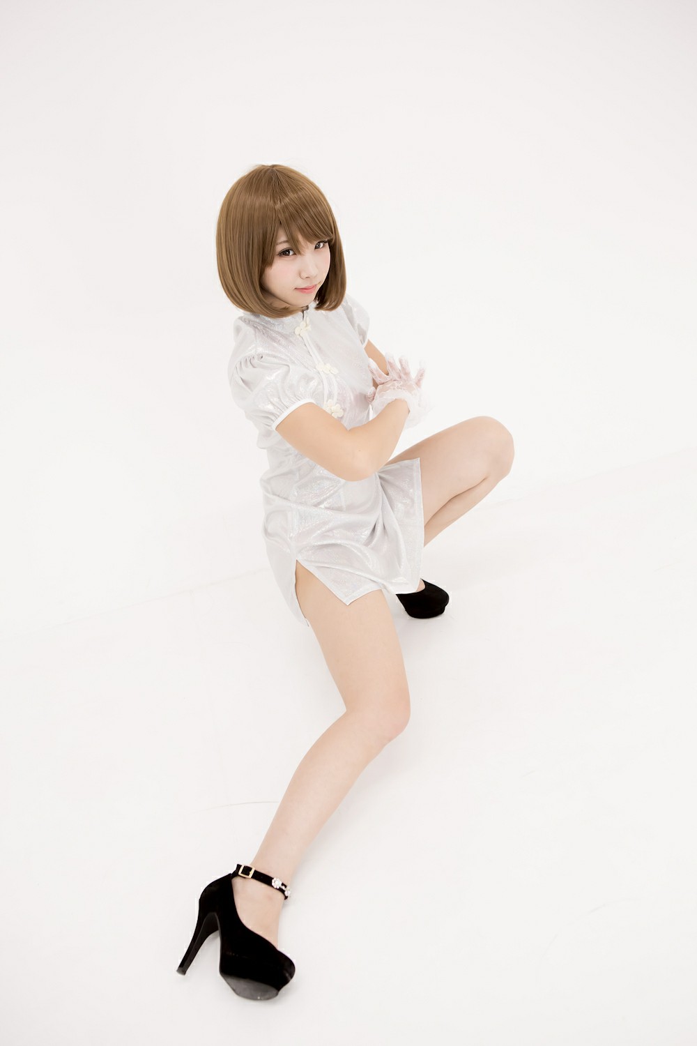 图片[42]-中華娘娘之白色旗袍与美腿高跟 – COSPLAY-小爱·美女部落