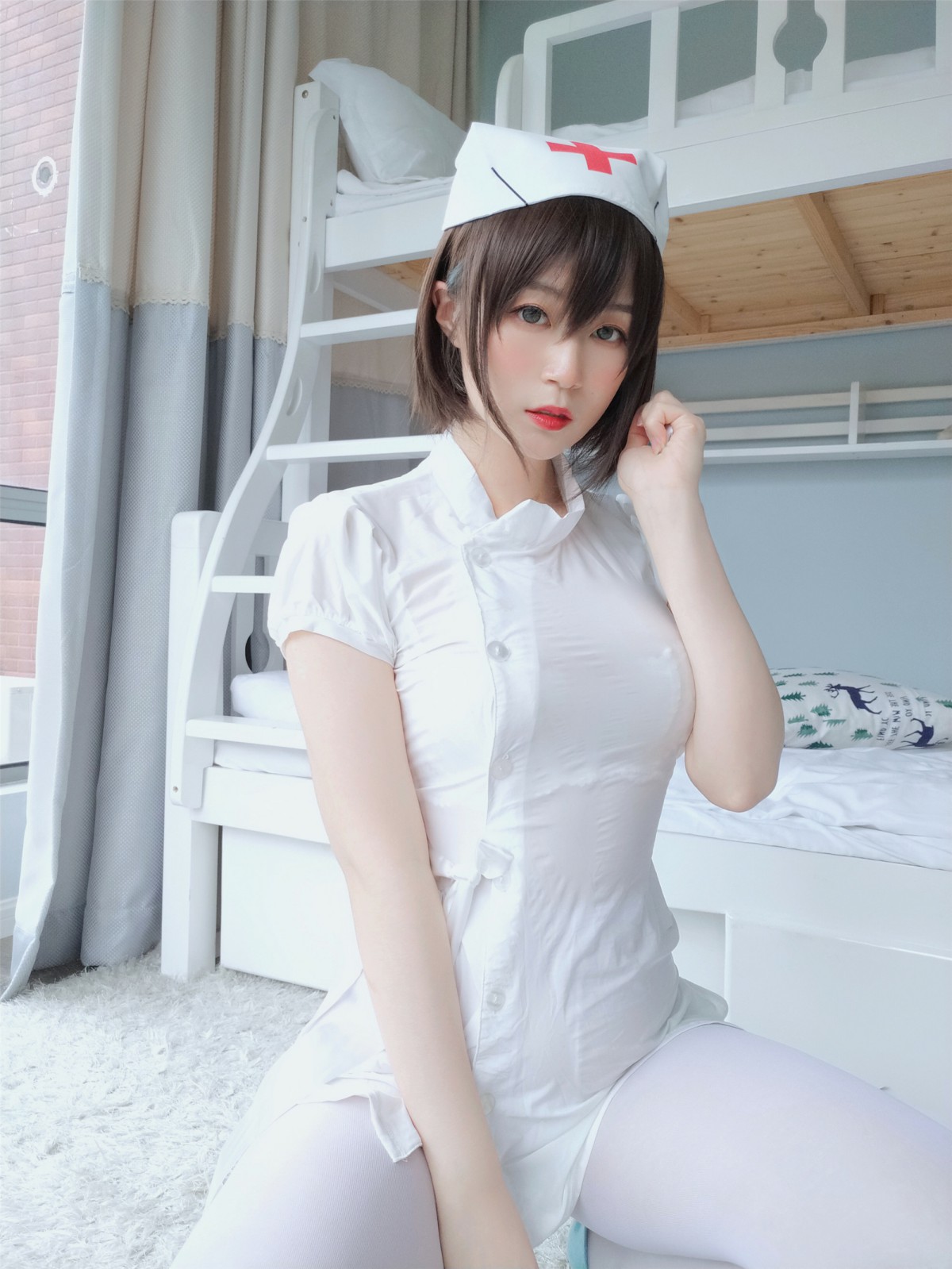 图片[4]-Coser小姐姐白银 – 白丝小护士 – COSPLAY-小爱·美女部落