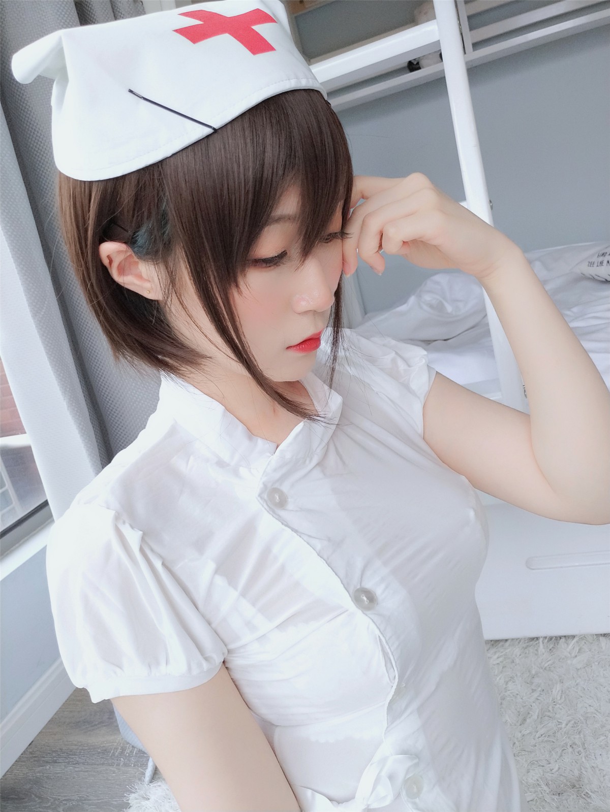 图片[8]-Coser小姐姐白银 – 白丝小护士 – COSPLAY-小爱·美女部落