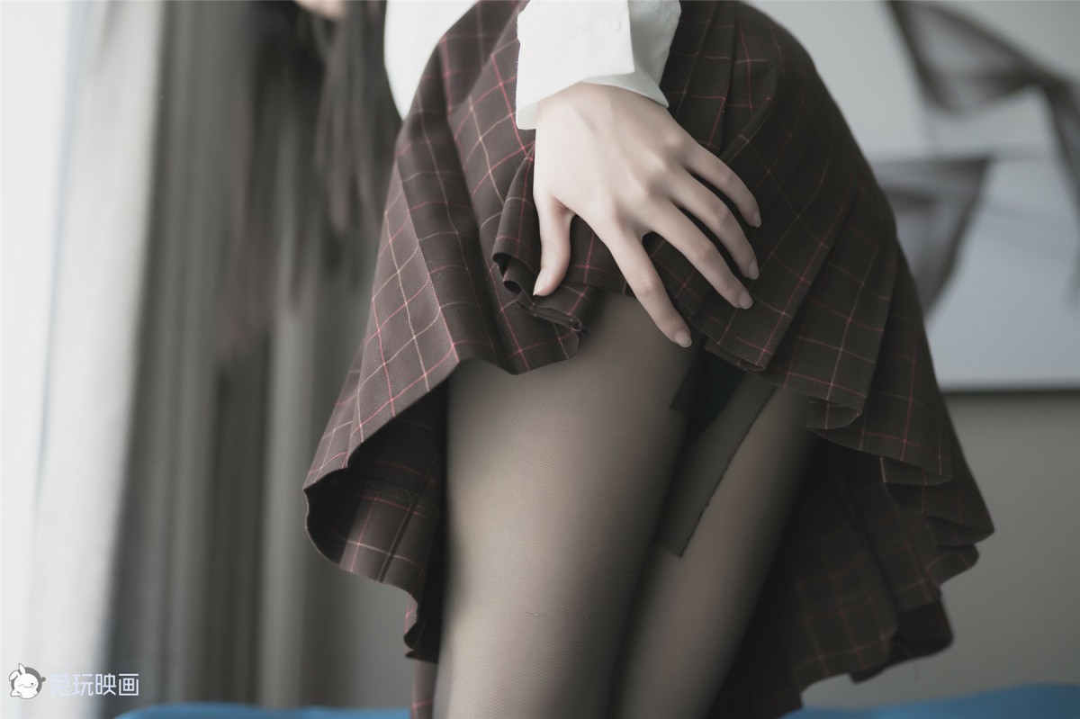 图片[26]-兔玩映画系列 Vol.051 蓝椅子上的黑丝少女_ – COSPLAY-小爱·美女部落