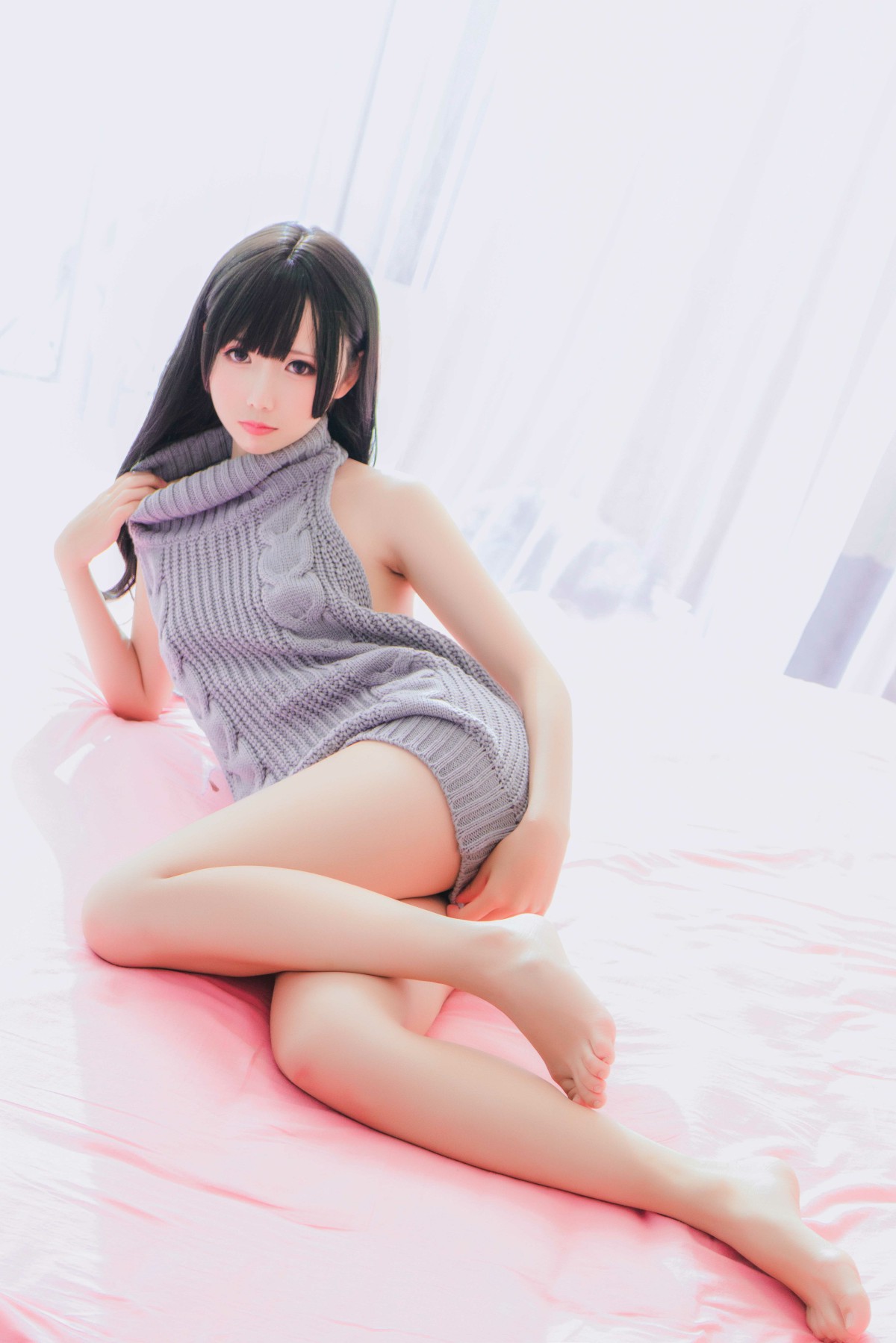 图片[2]-[Cosplay]面饼仙儿 – 露背毛衣 – COSPLAY-小爱·美女部落