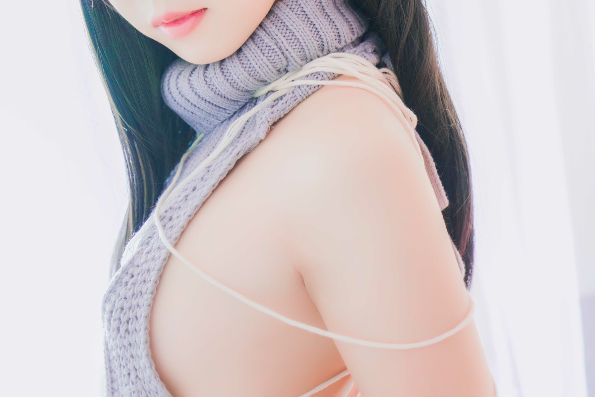 图片[35]-[Cosplay]面饼仙儿 – 露背毛衣 – COSPLAY-小爱·美女部落