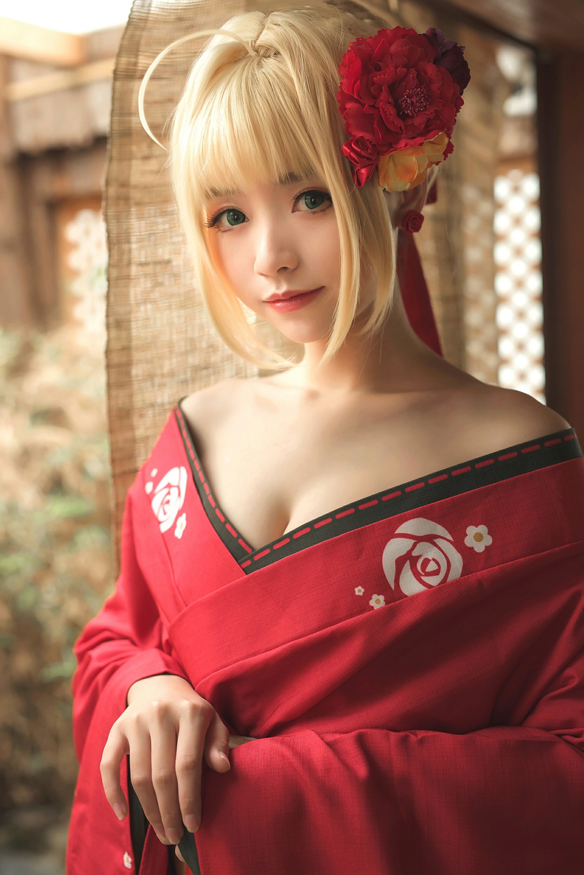 [Cosplay]拜见女王陛下 – COSPLAY-小爱·美女部落