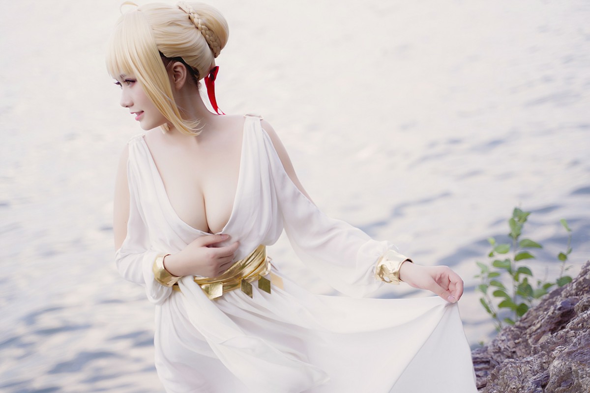 图片[4]-甜美女神 白裙飘逸难以抵挡的诱惑 – COSPLAY-小爱·美女部落