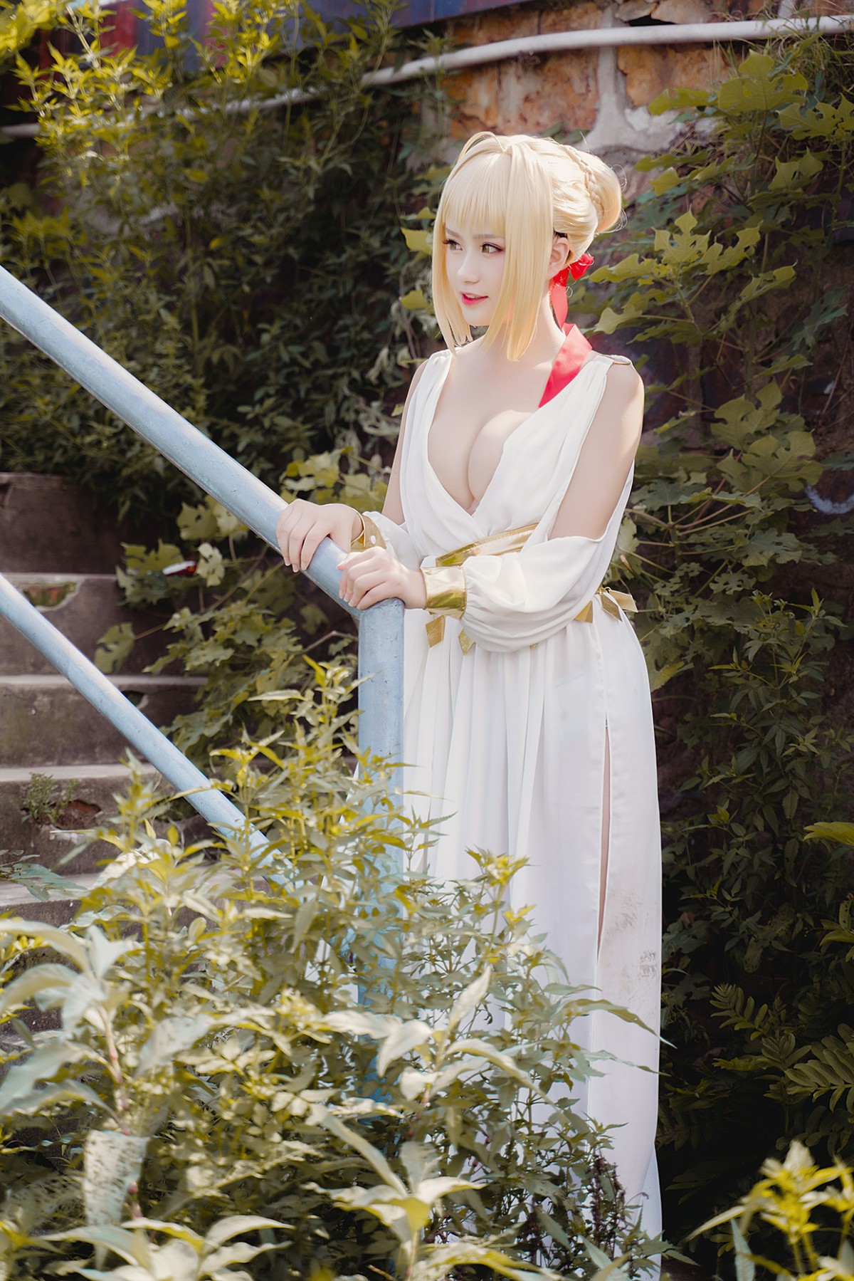 图片[9]-甜美女神 白裙飘逸难以抵挡的诱惑 – COSPLAY-小爱·美女部落