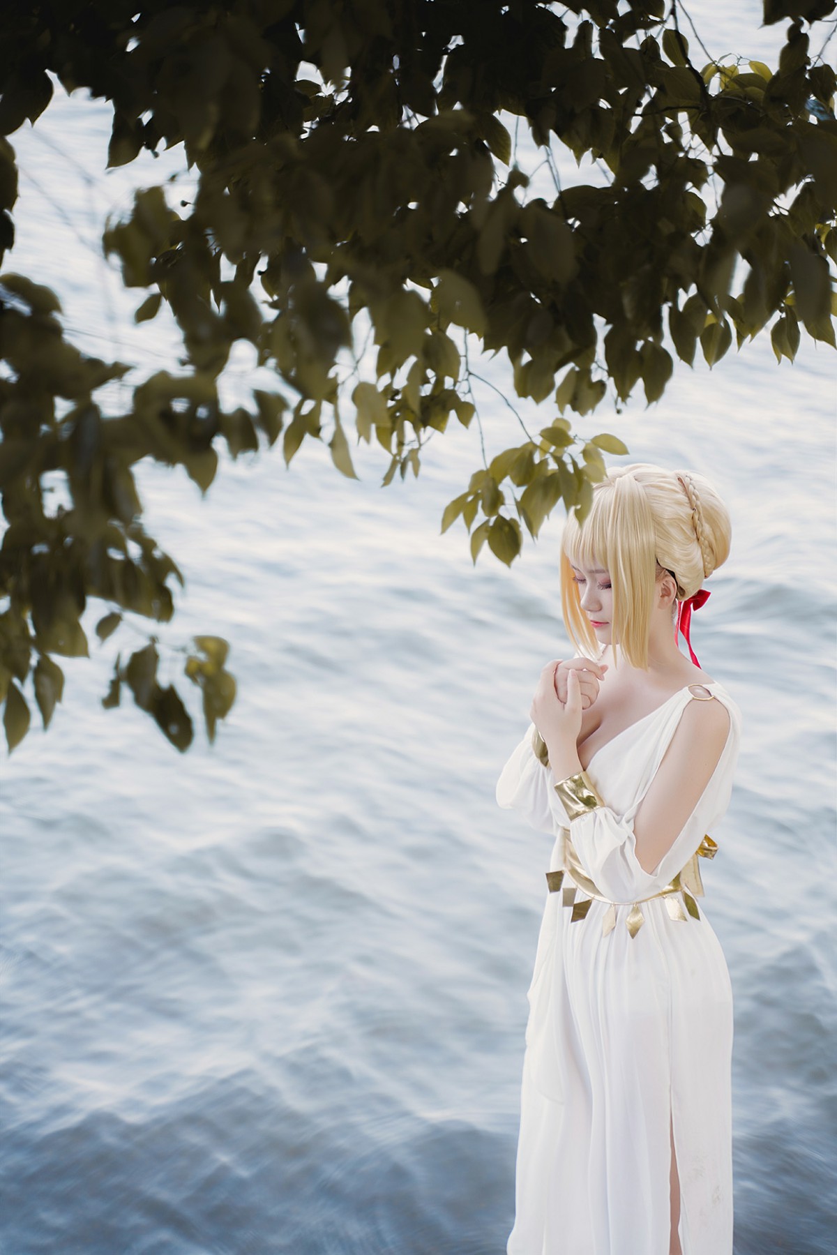 图片[23]-甜美女神 白裙飘逸难以抵挡的诱惑 – COSPLAY-小爱·美女部落