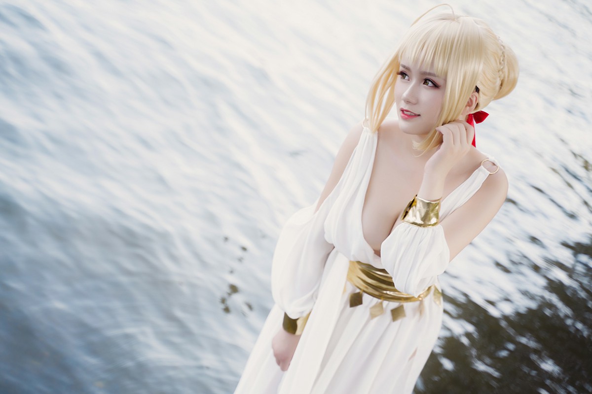 图片[25]-甜美女神 白裙飘逸难以抵挡的诱惑 – COSPLAY-小爱·美女部落