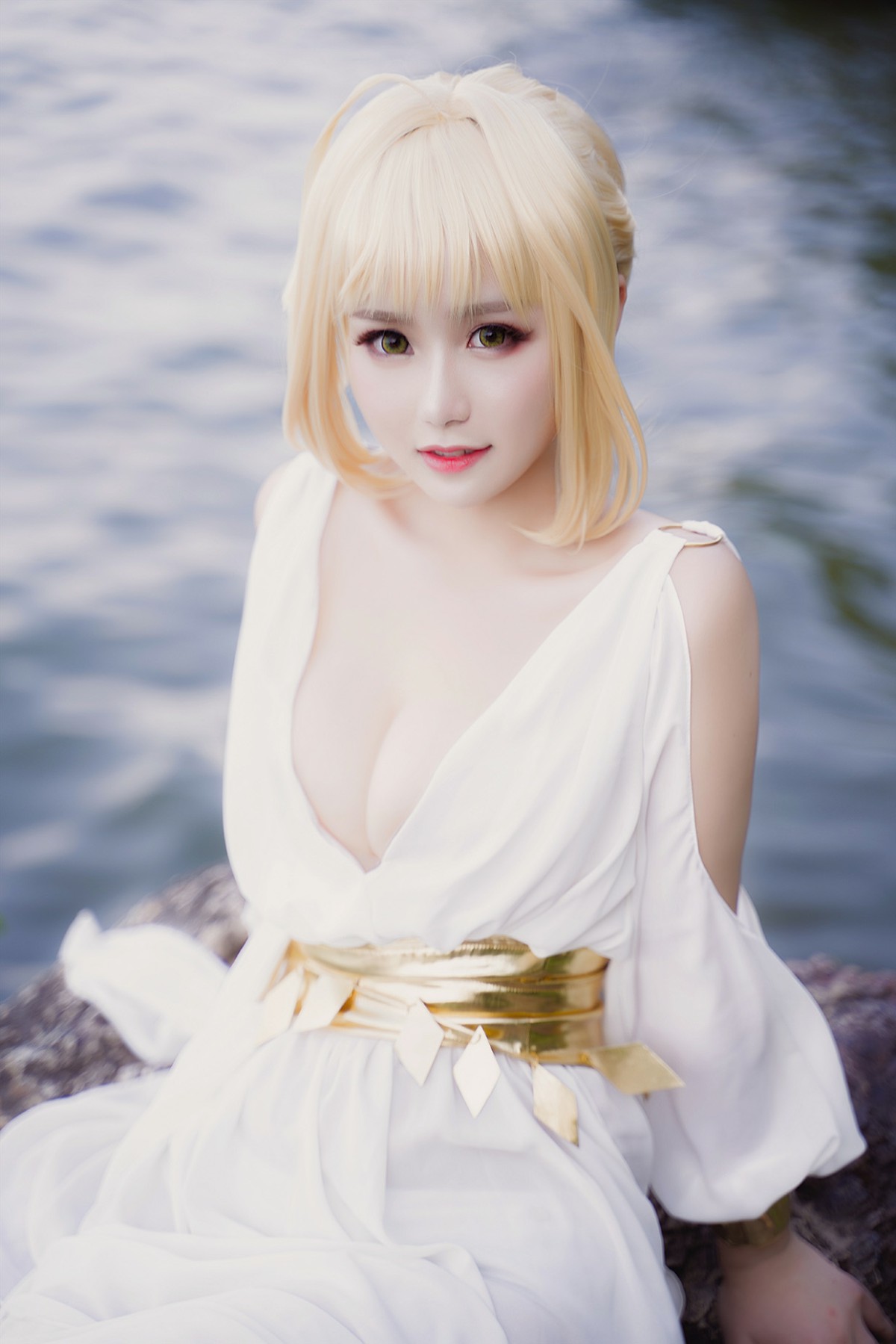 图片[33]-甜美女神 白裙飘逸难以抵挡的诱惑 – COSPLAY-小爱·美女部落
