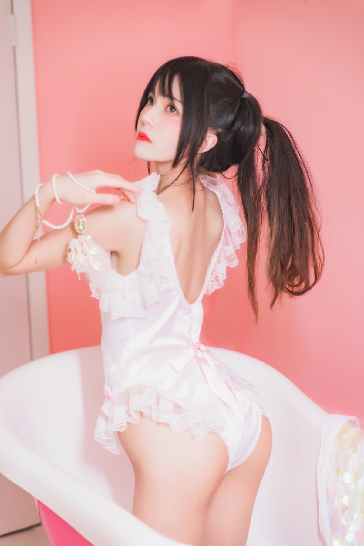 图片[19]-萝莉风COS 桜桃喵 –粉色浴缸 – COSPLAY-小爱·美女部落