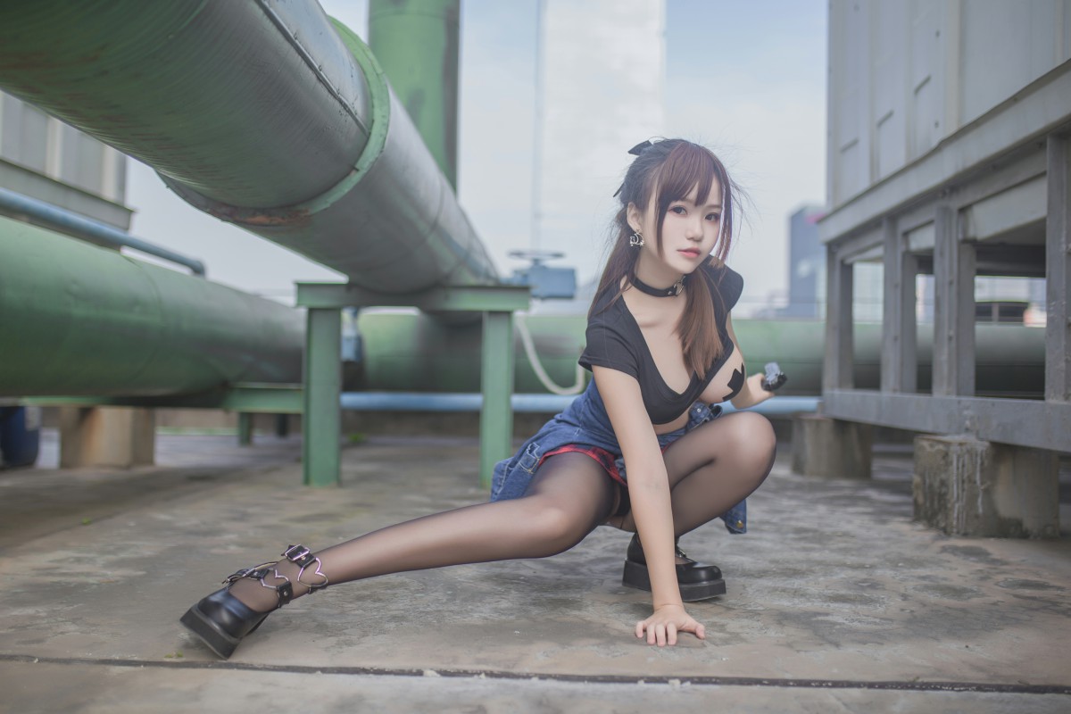 图片[24]-性感人气COSER Yoko宅夏Cos – 红色格子 – COSPLAY-小爱·美女部落