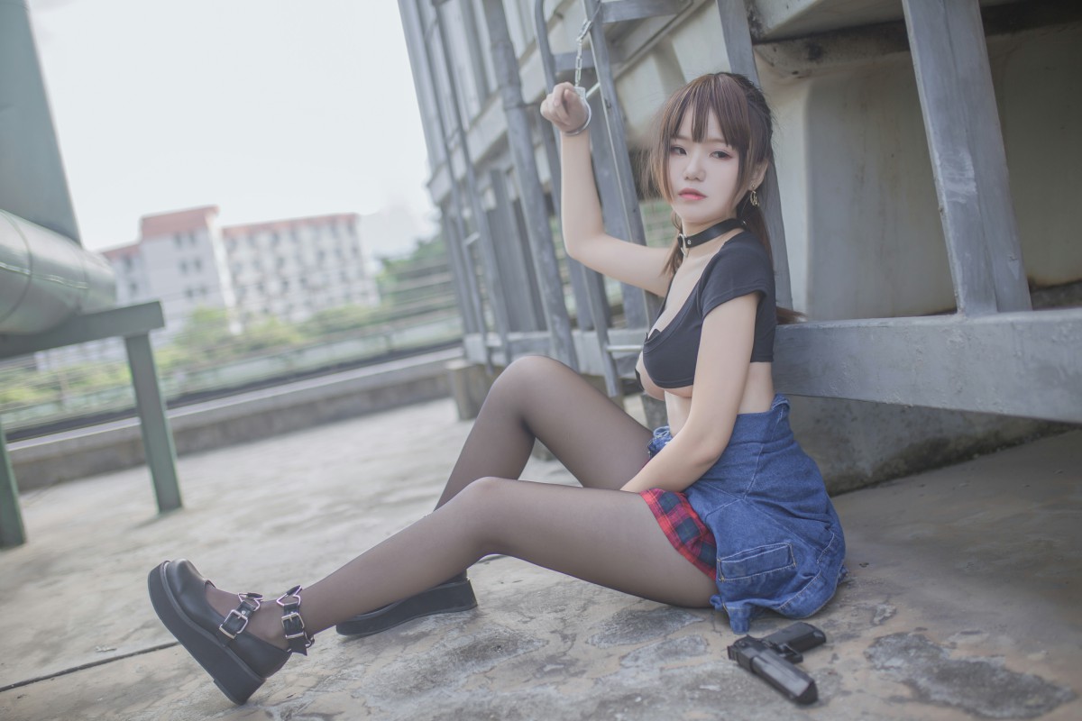 图片[26]-性感人气COSER Yoko宅夏Cos – 红色格子 – COSPLAY-小爱·美女部落