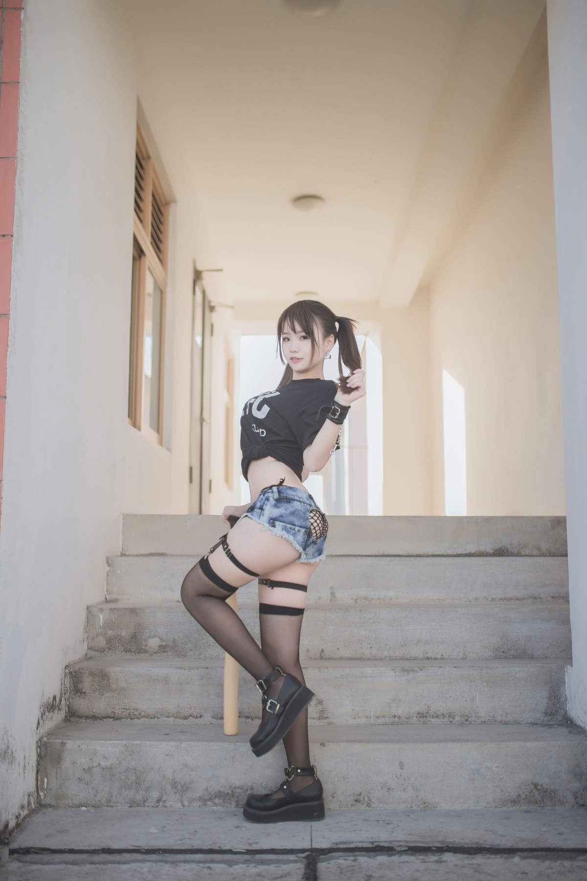 图片[5]-性感人气COSER Yoko宅夏Cos – 巨乳 – COSPLAY-小爱·美女部落