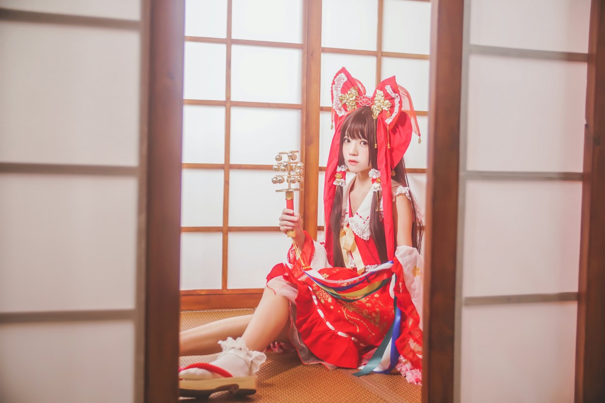 图片[19]-萝莉风COS 桜桃喵 – 灵梦 新年快乐 – COSPLAY-小爱·美女部落