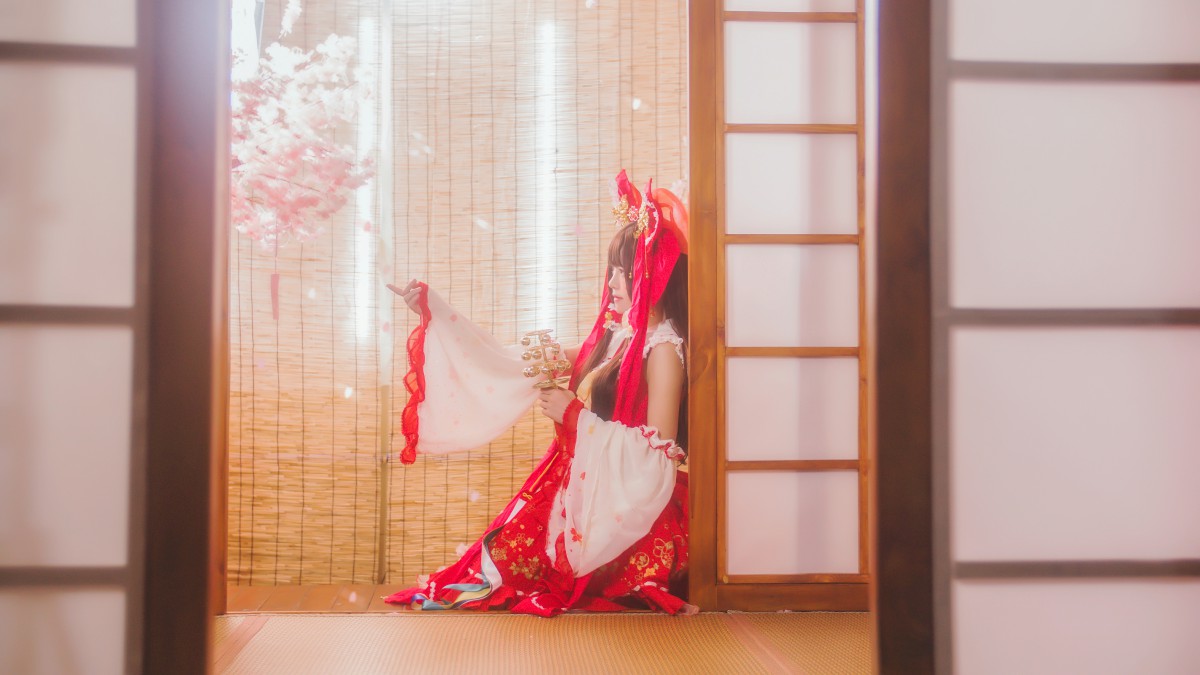 图片[20]-萝莉风COS 桜桃喵 – 灵梦 新年快乐 – COSPLAY-小爱·美女部落
