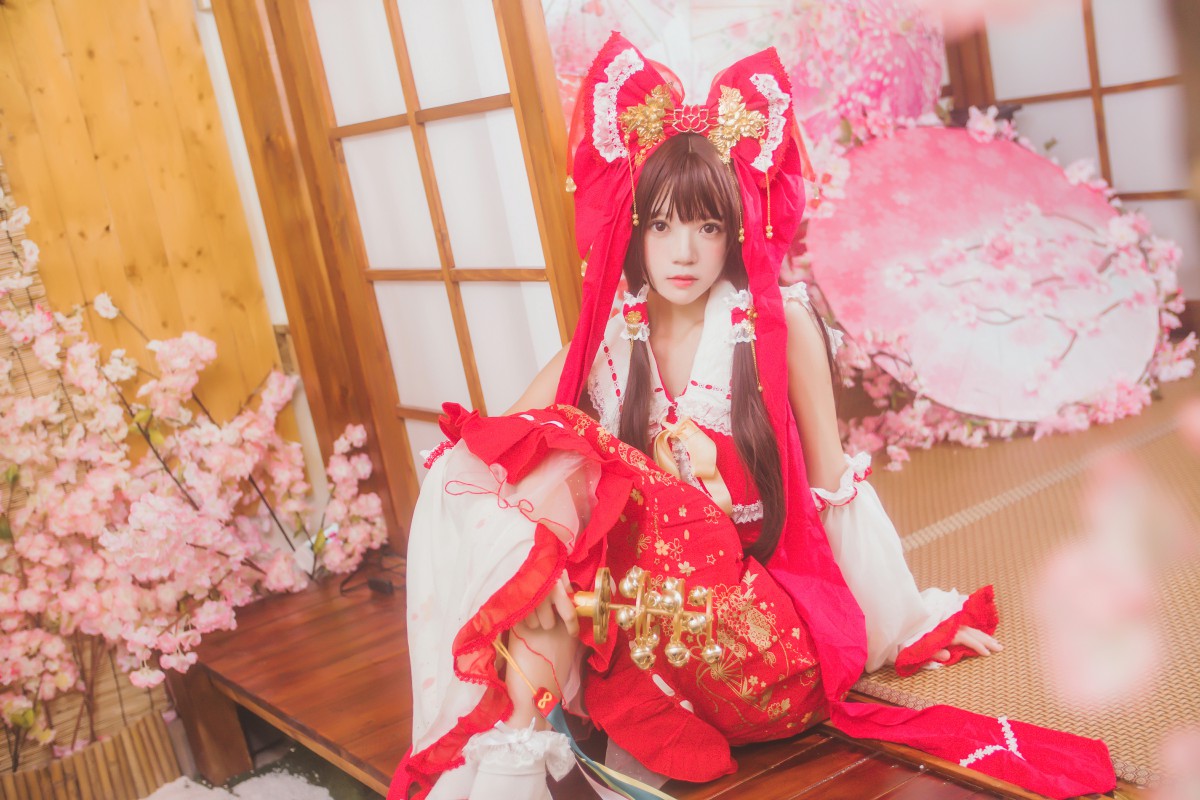 图片[24]-萝莉风COS 桜桃喵 – 灵梦 新年快乐 – COSPLAY-小爱·美女部落