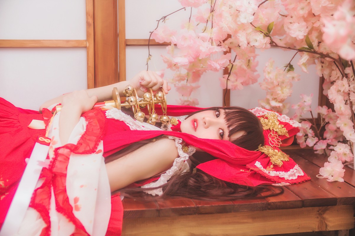 图片[36]-萝莉风COS 桜桃喵 – 灵梦 新年快乐 – COSPLAY-小爱·美女部落