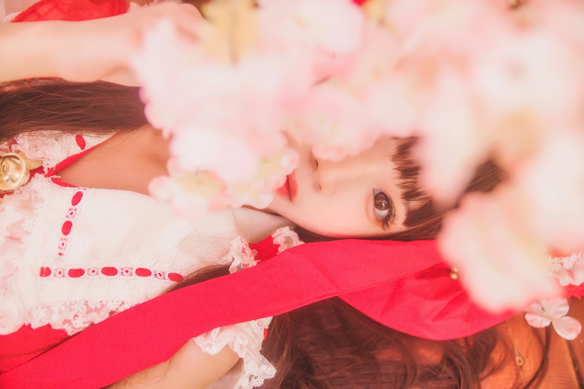 图片[40]-萝莉风COS 桜桃喵 – 灵梦 新年快乐 – COSPLAY-小爱·美女部落