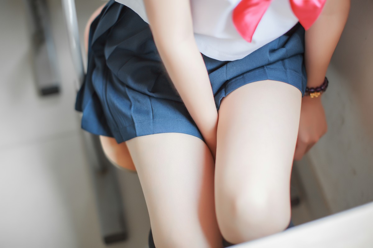 图片[14]-COS美女 疯猫ss – 同桌的水手服 – COSPLAY-小爱·美女部落
