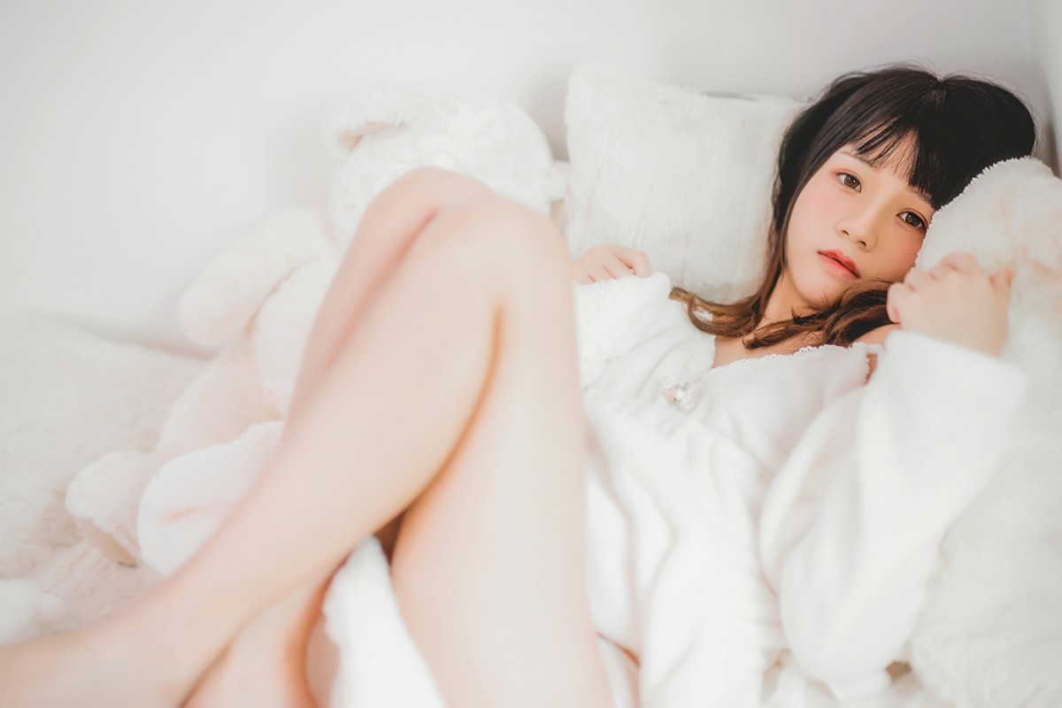 图片[24]-萝莉风COS 桜桃喵 – 冬眠 – COSPLAY-小爱·美女部落
