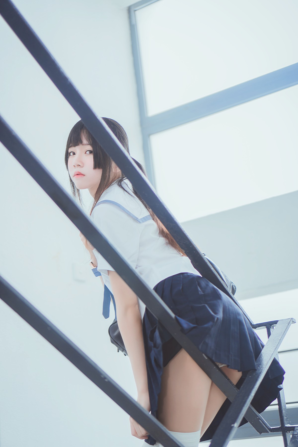 图片[5]-萝莉风COS 桜桃喵 – 蓝白水手服 – COSPLAY-小爱·美女部落