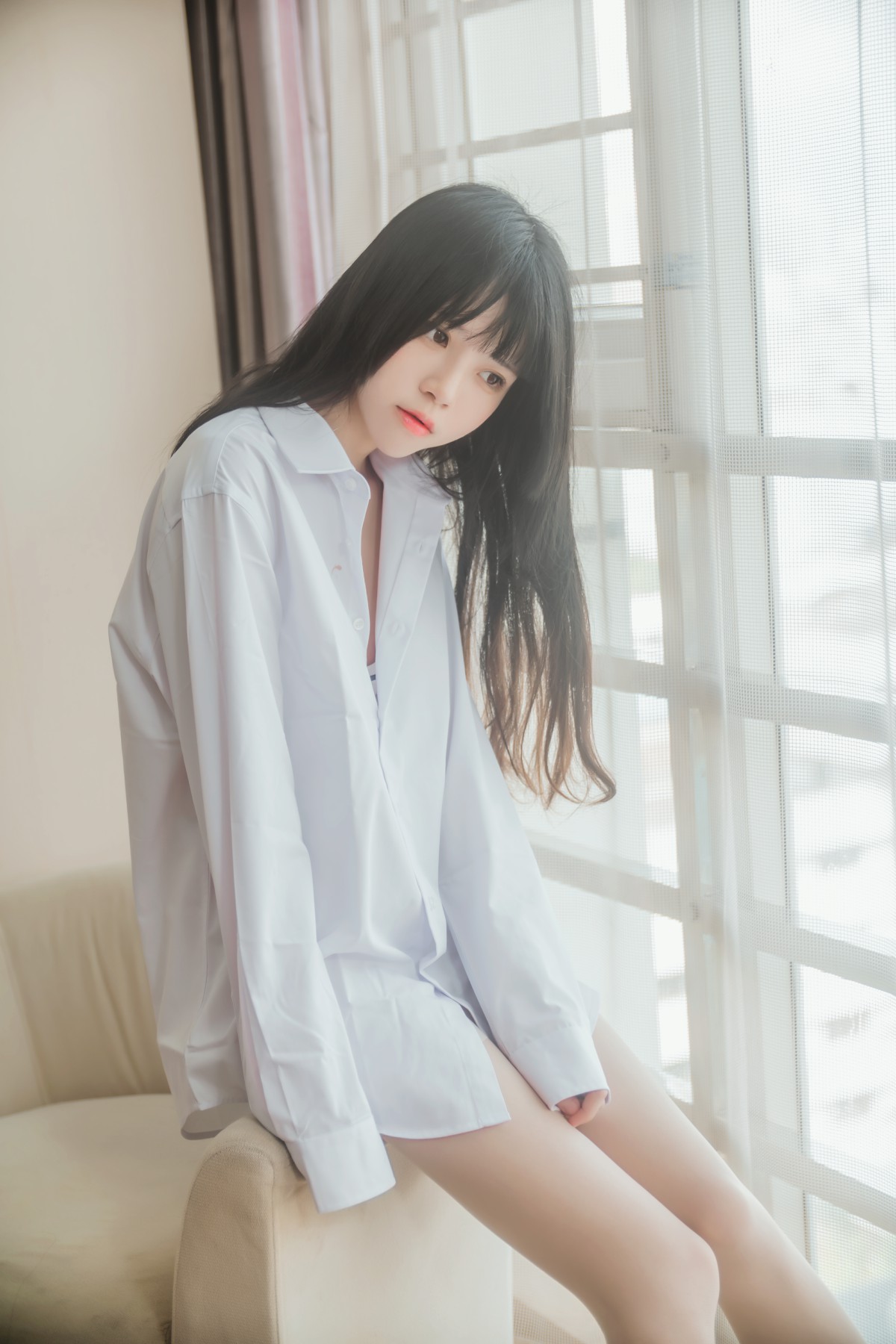 图片[5]-萝莉风COS 桜桃喵 – 白衬衫散发 – COSPLAY-小爱·美女部落