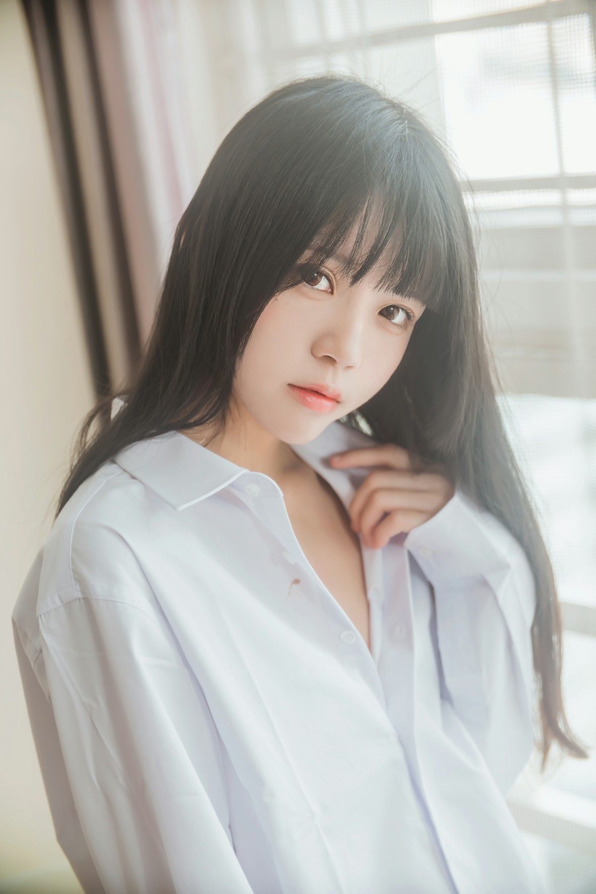 图片[7]-萝莉风COS 桜桃喵 – 白衬衫散发 – COSPLAY-小爱·美女部落