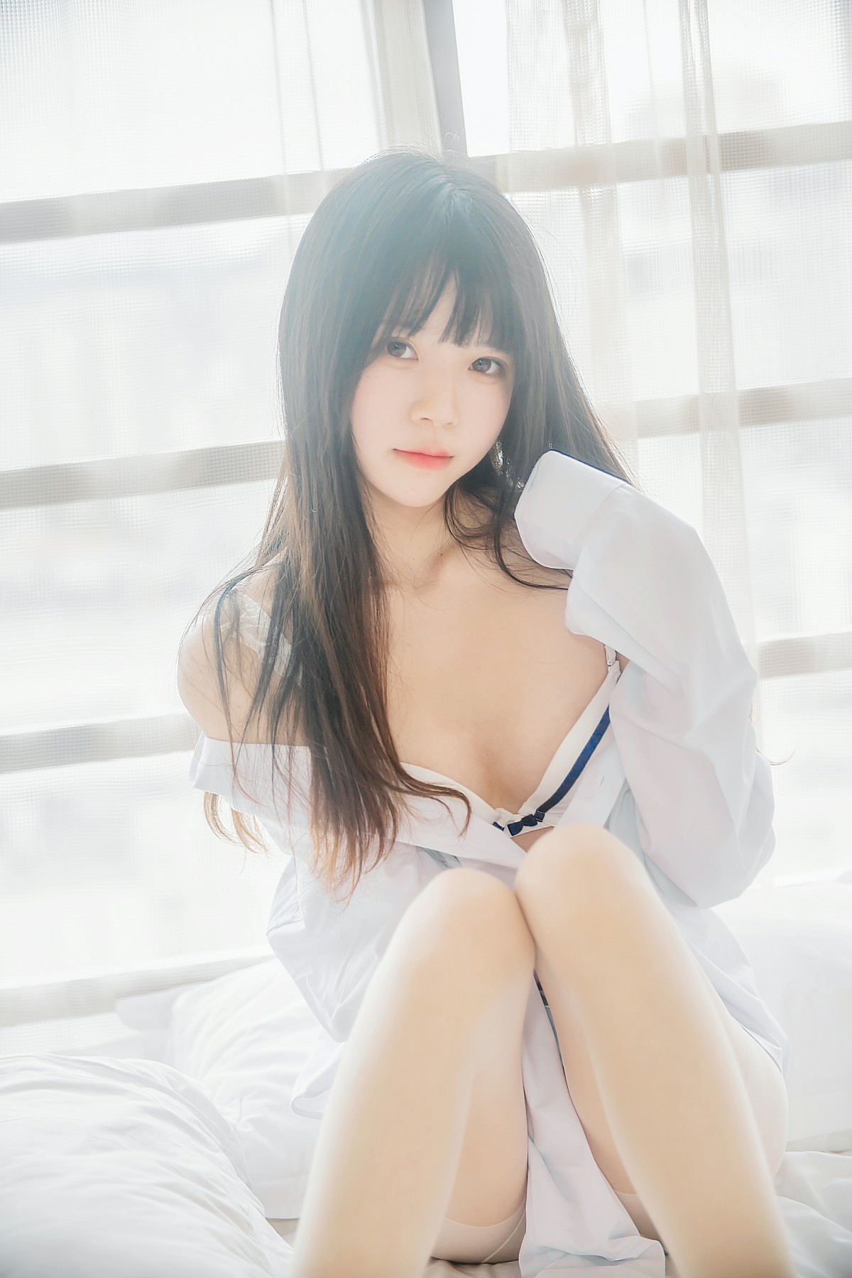 图片[34]-萝莉风COS 桜桃喵 – 白衬衫散发 – COSPLAY-小爱·美女部落