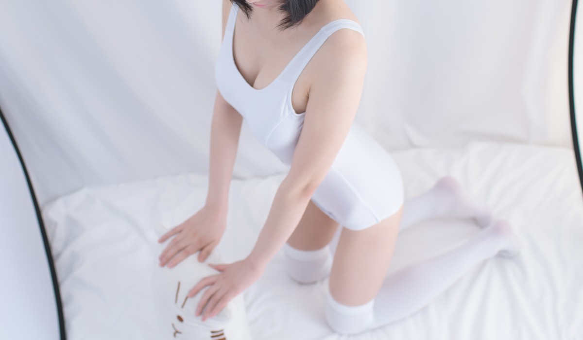 图片[8]-[轻兰映画写真]SPL.001 白色纯情丝袜秀 – COSPLAY-小爱·美女部落