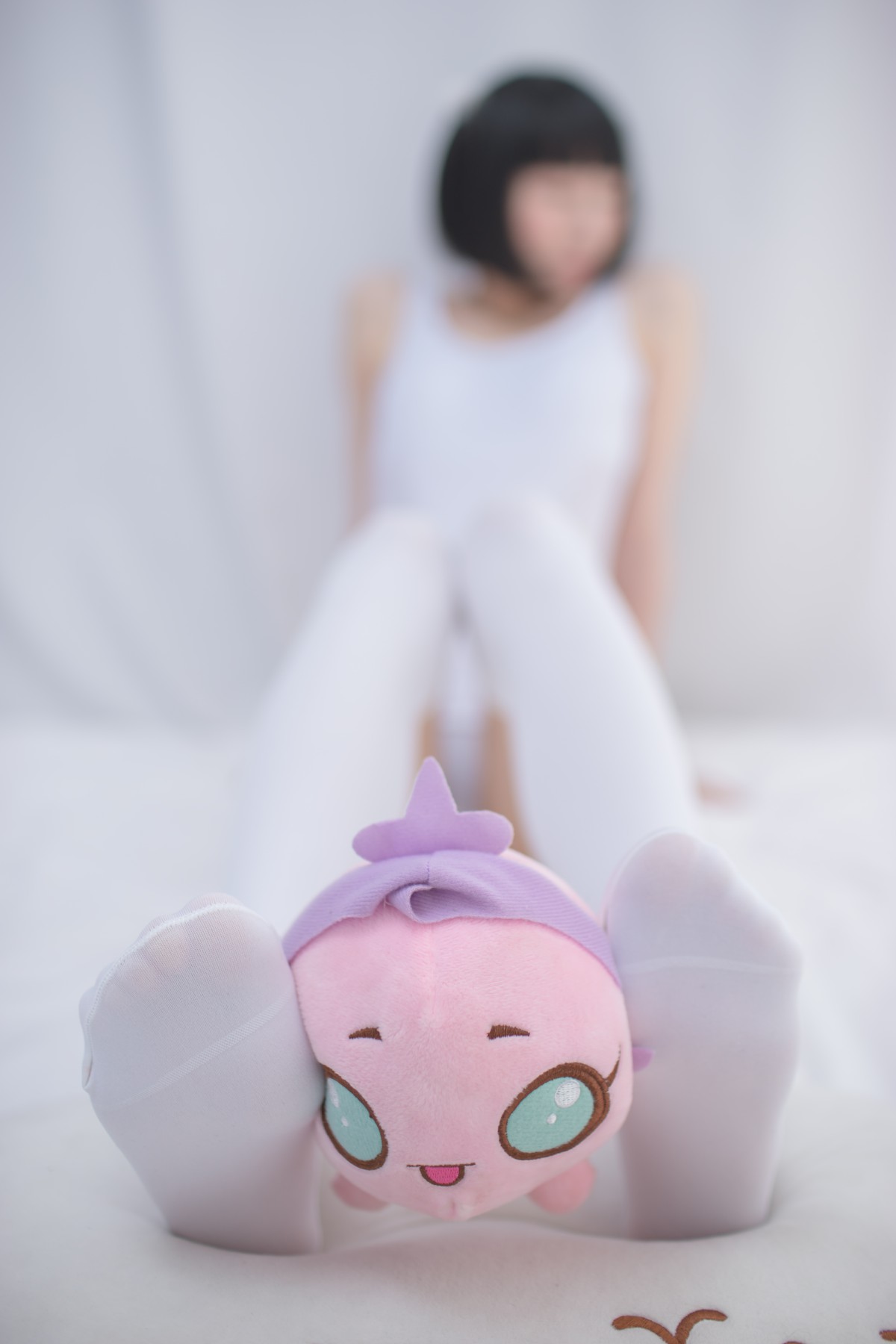 图片[25]-[轻兰映画写真]SPL.001 白色纯情丝袜秀 – COSPLAY-小爱·美女部落