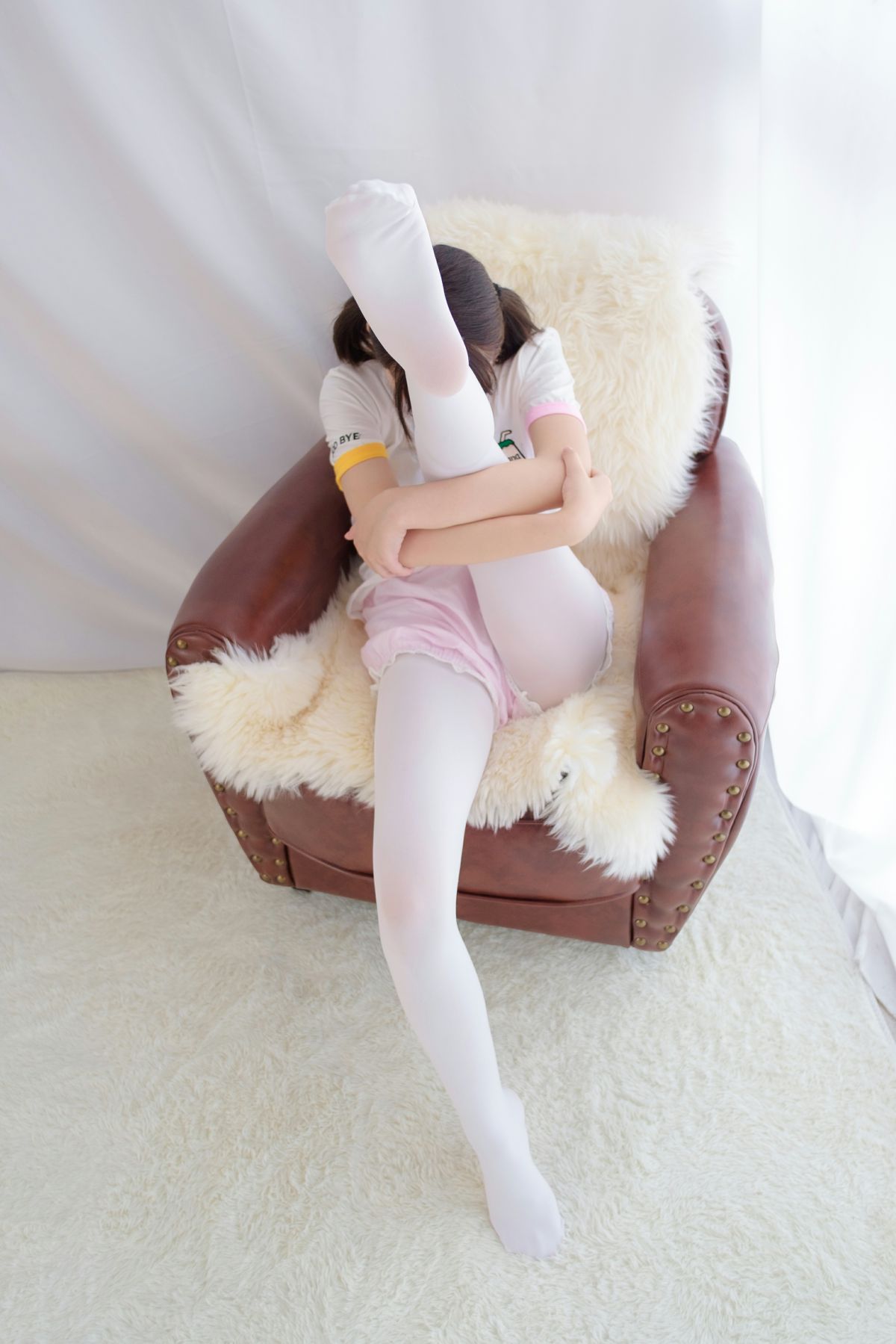 图片[32]-[森萝财团]R15-015白丝萝莉玩桶装水 – COSPLAY-小爱·美女部落