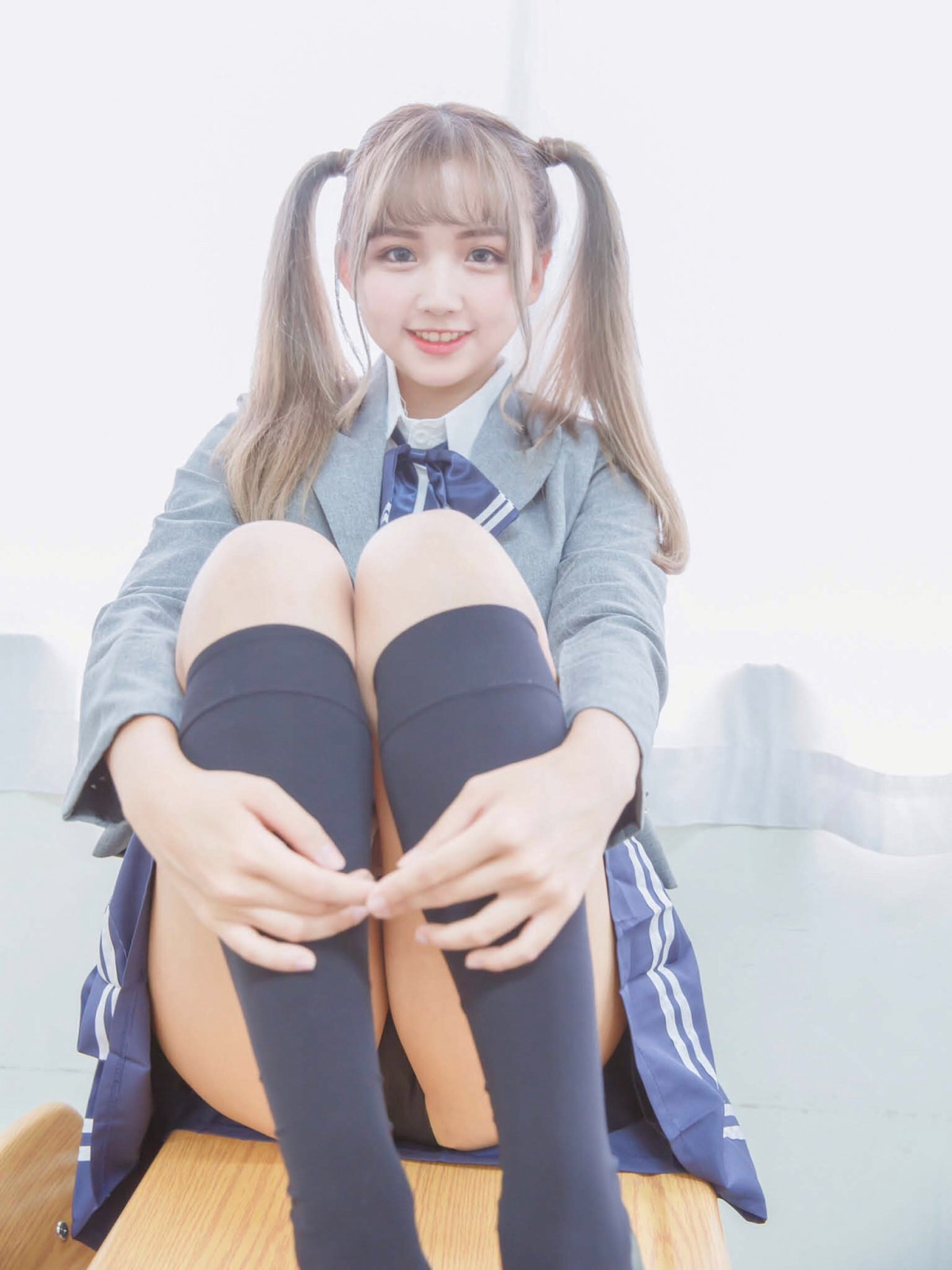 [JUICY]多汁女孩連思涵02 蜜糖的诱惑甜死人不偿命 – COSPLAY-小爱·美女部落