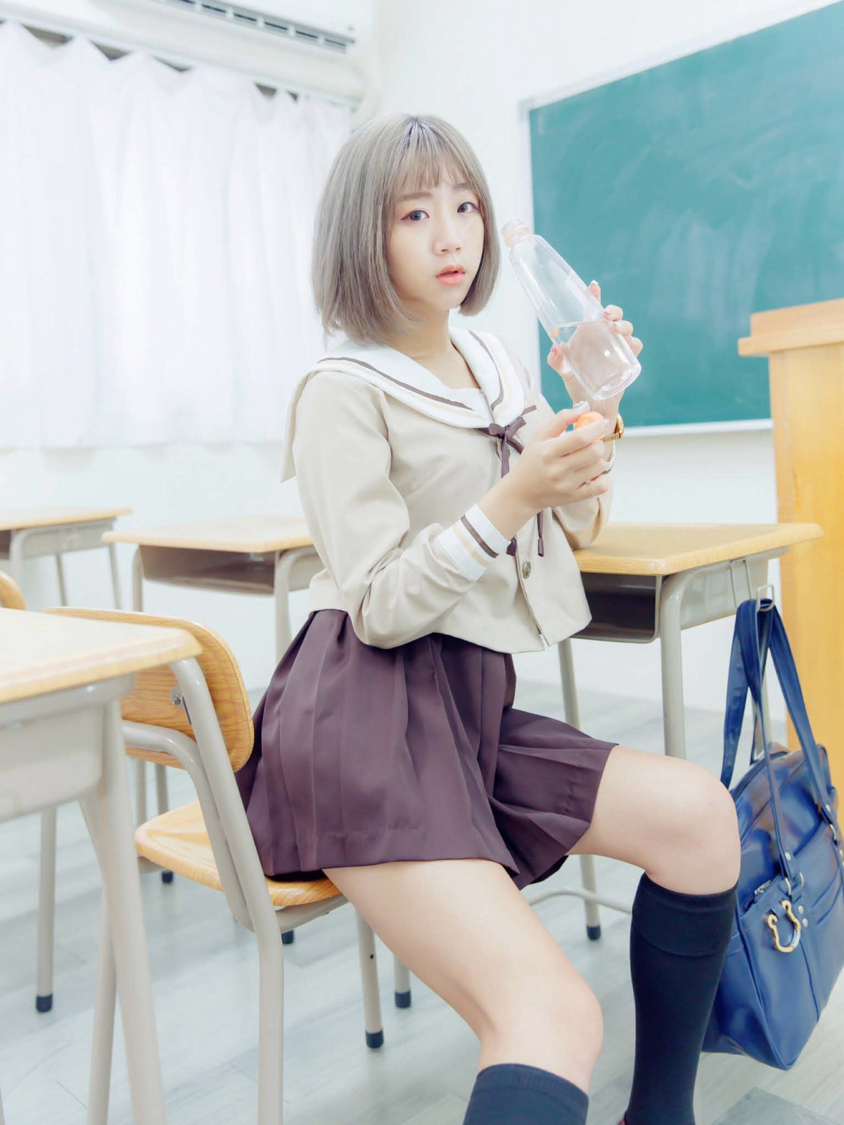图片[4]-[JUICY]多汁女孩阮靖貽 水手服挑逗可爱单纯学生 – COSPLAY-小爱·美女部落