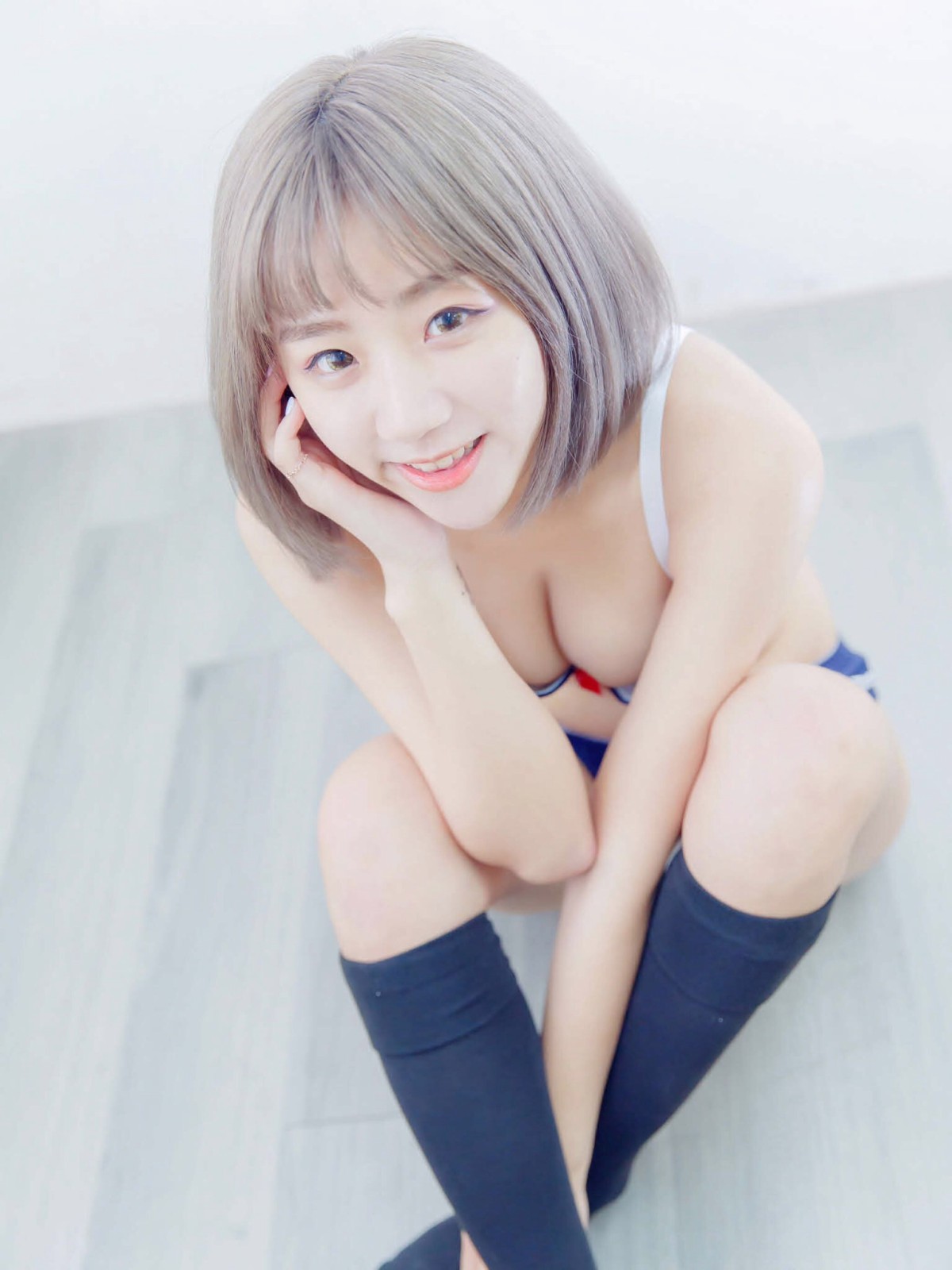 图片[101]-[JUICY]多汁女孩阮靖貽 水手服挑逗可爱单纯学生 – COSPLAY-小爱·美女部落